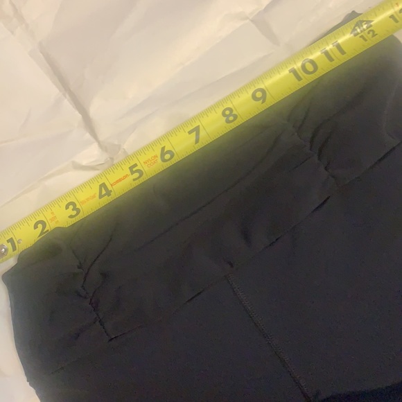 UNDER ARMOUR YOGA PANTS SZ extra SMALL, BLACK - Picture 5 of 10